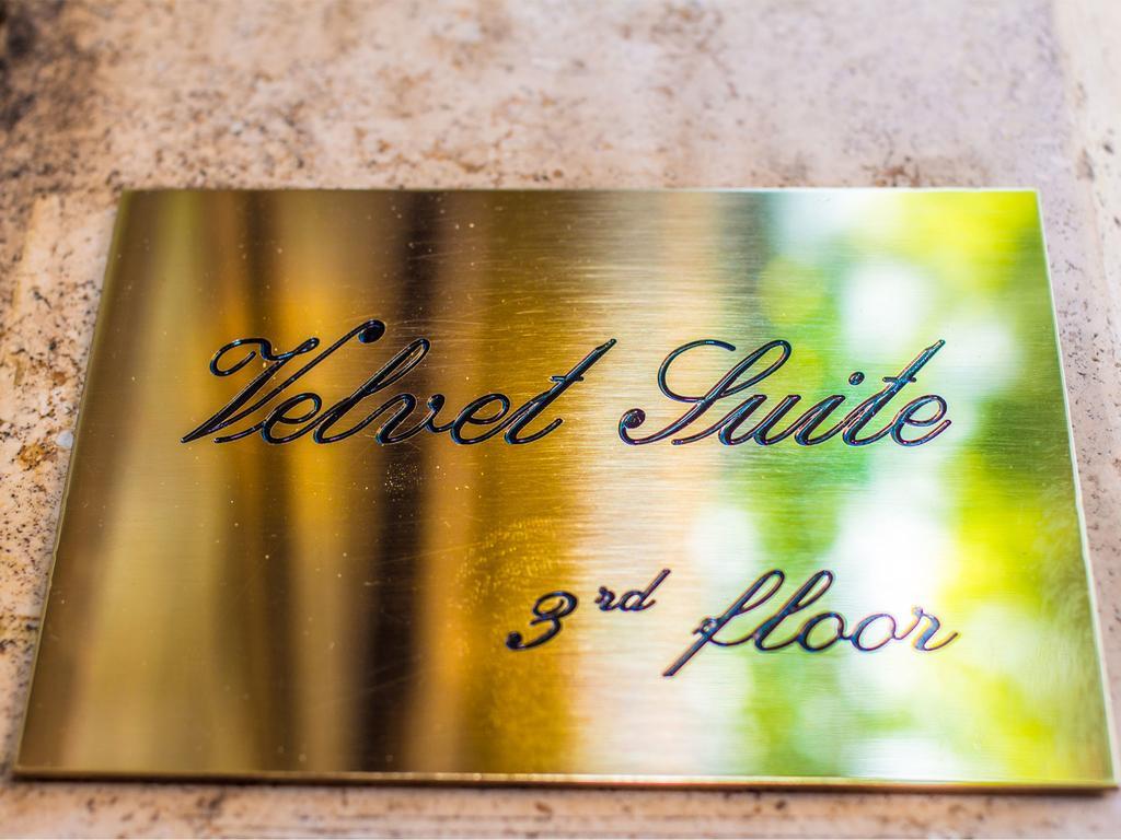 Velvet Suite Rome Bagian luar foto